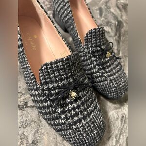 Kate Spade Size 7 Tweed Black and Gray Loafers